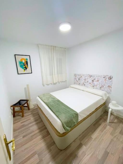 Modern Apartment In Malaga - Rosas Kültér fotó