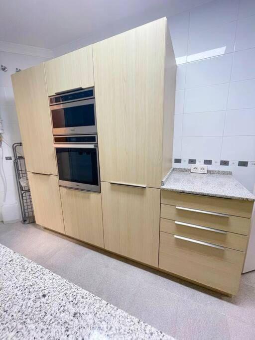Modern Apartment In Malaga - Rosas Kültér fotó
