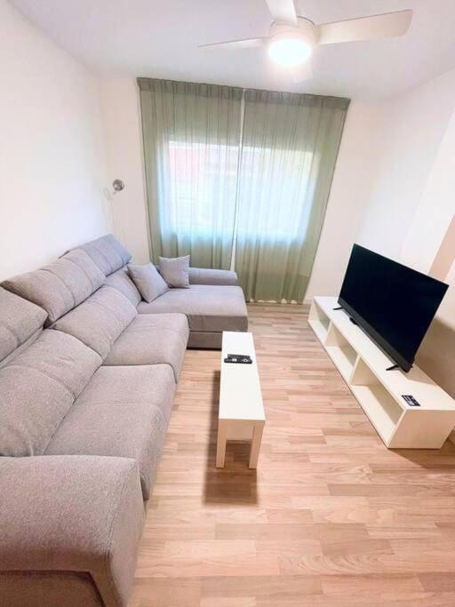 Modern Apartment In Malaga - Rosas Kültér fotó